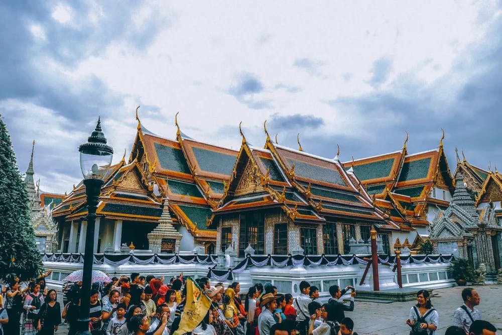 Den großen Palast in Bangkok sollte man sich nicht entgehen lassen